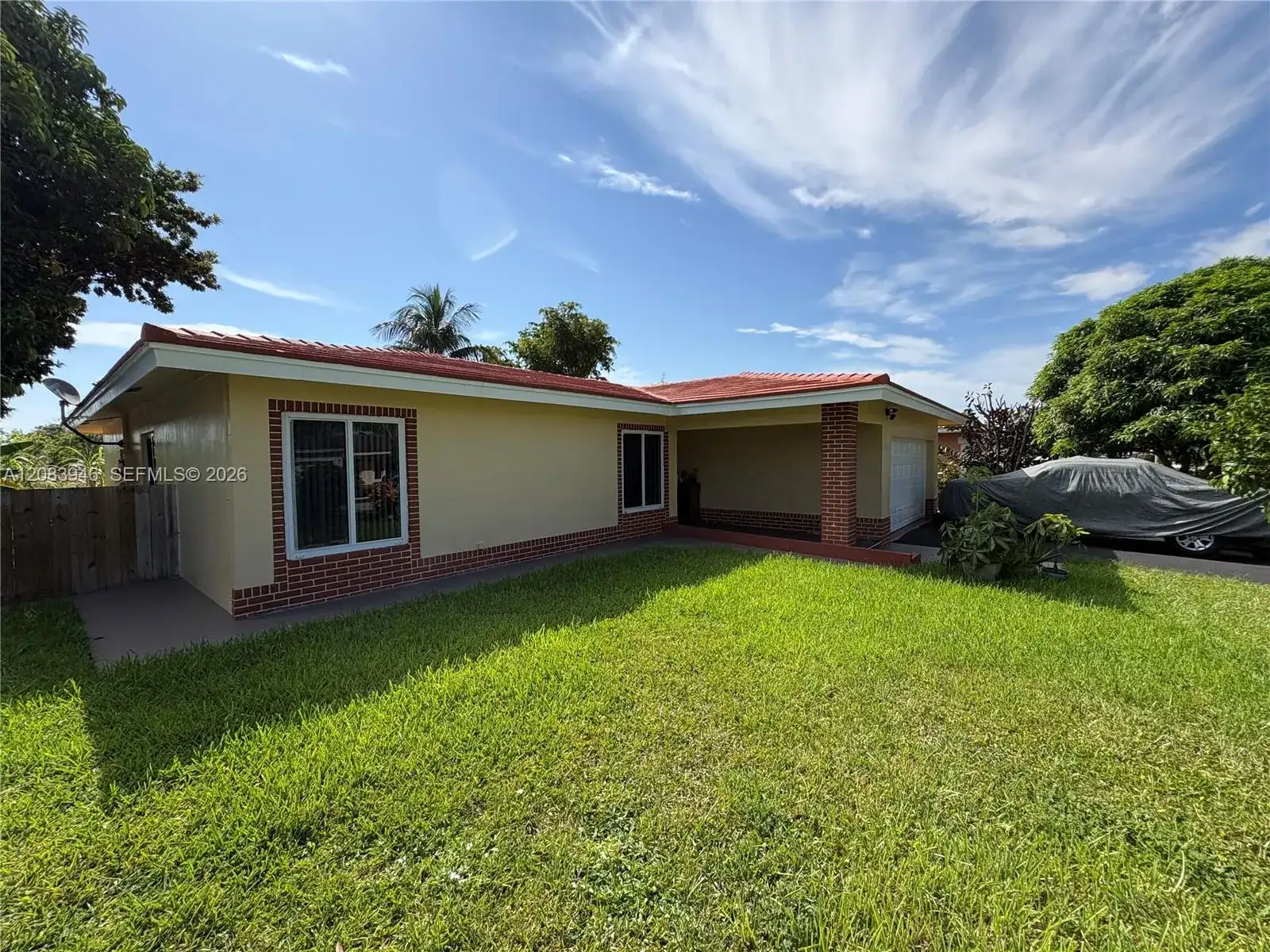 8250 NW 66th Ter, Tamarac FL 33321 photo 3