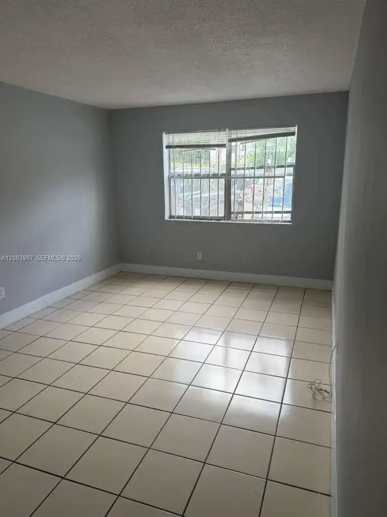 1330 NE 127th St # 5, North Miami FL 33161 photo 3