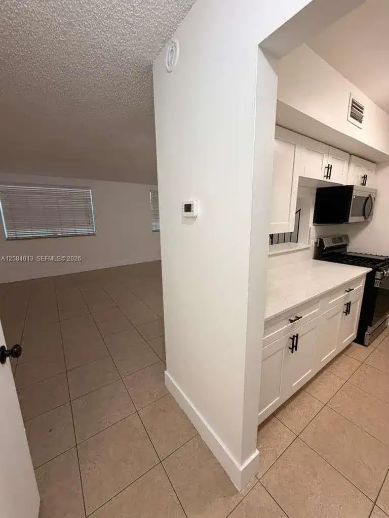 1255 W 53rd St # 202, Hialeah FL 33012 photo 5