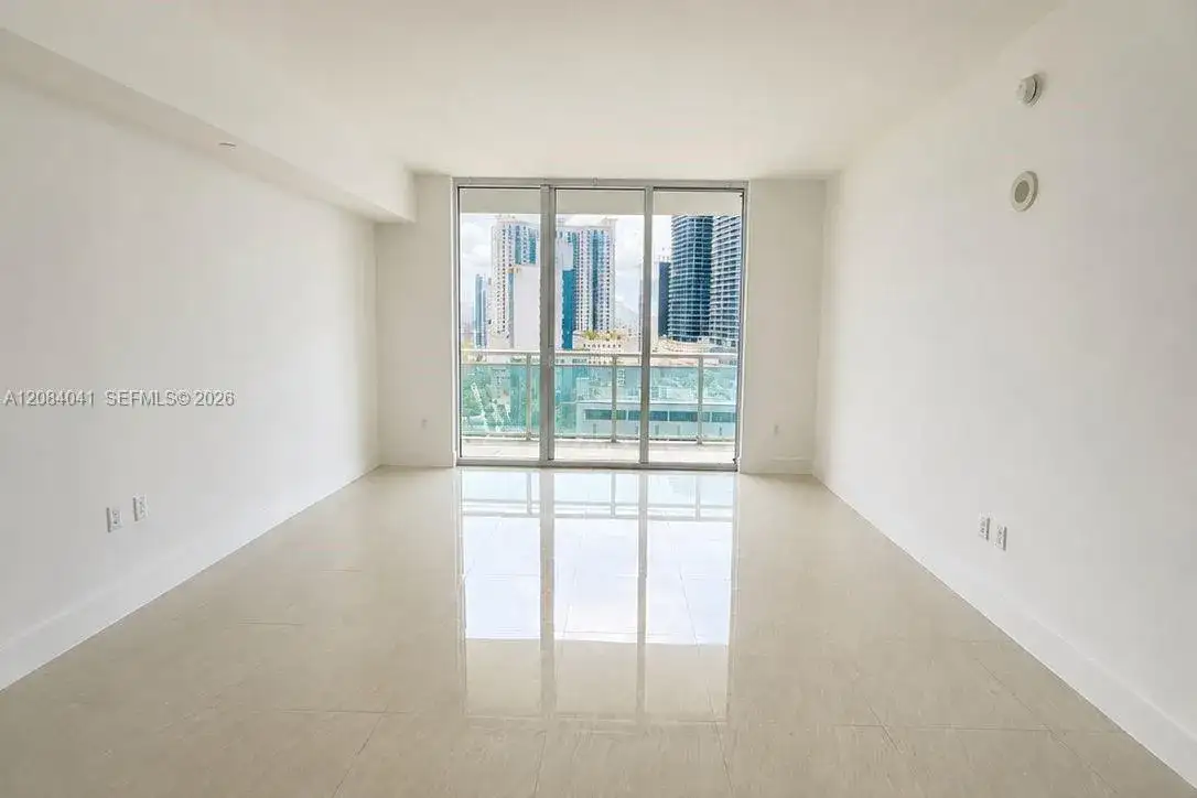 951 Brickell Ave # 1609, Miami FL 33131 photo 4