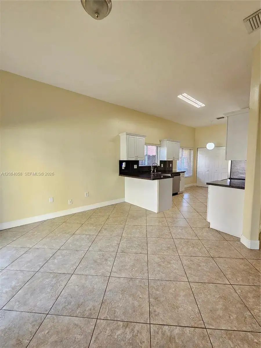 14209 SW 160 CT, Miami FL 33196 photo 5