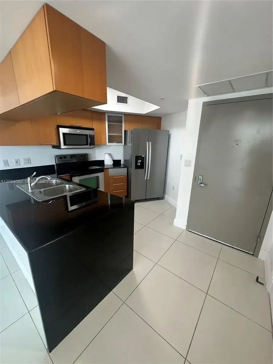1750 N Bayshore Dr # 3402, Miami FL 33132 photo 5