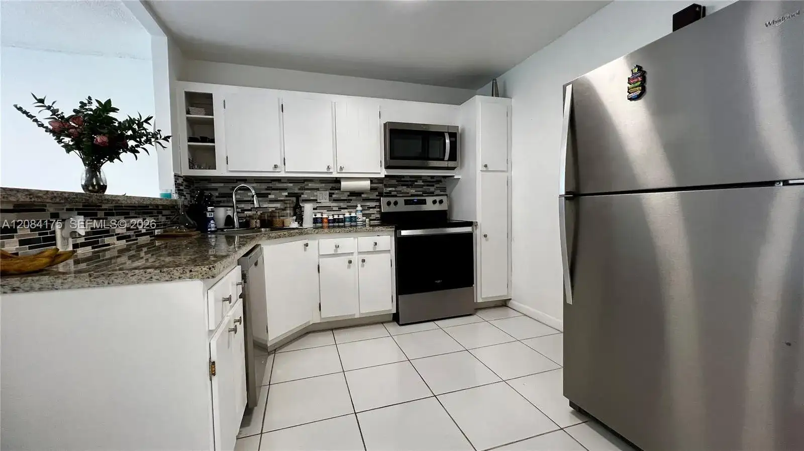 2780 NE 183rd St # 303, Aventura FL 33160 photo 2