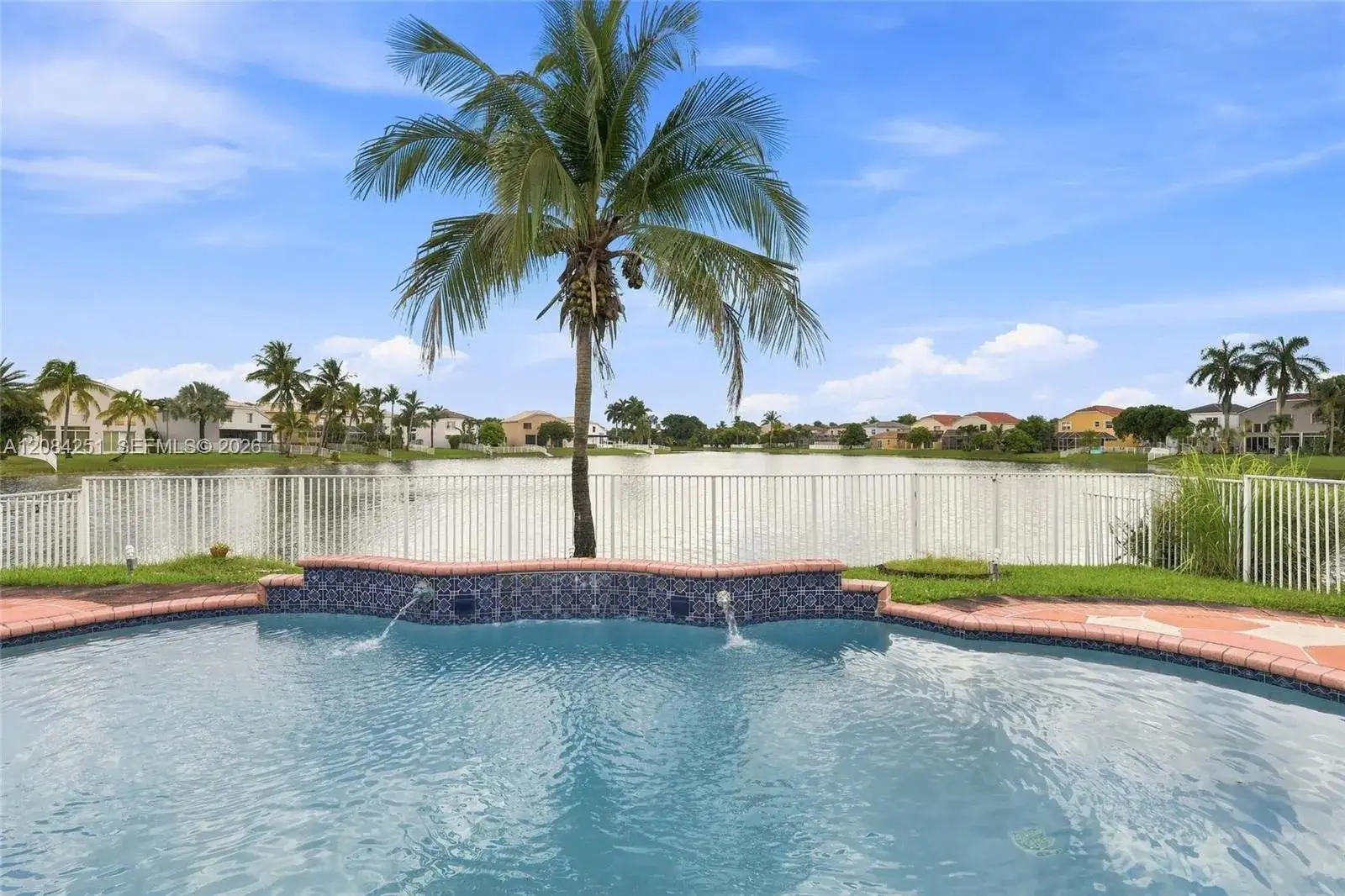 1421 NW 159th Ave, Pembroke Pines FL 33028 photo 4