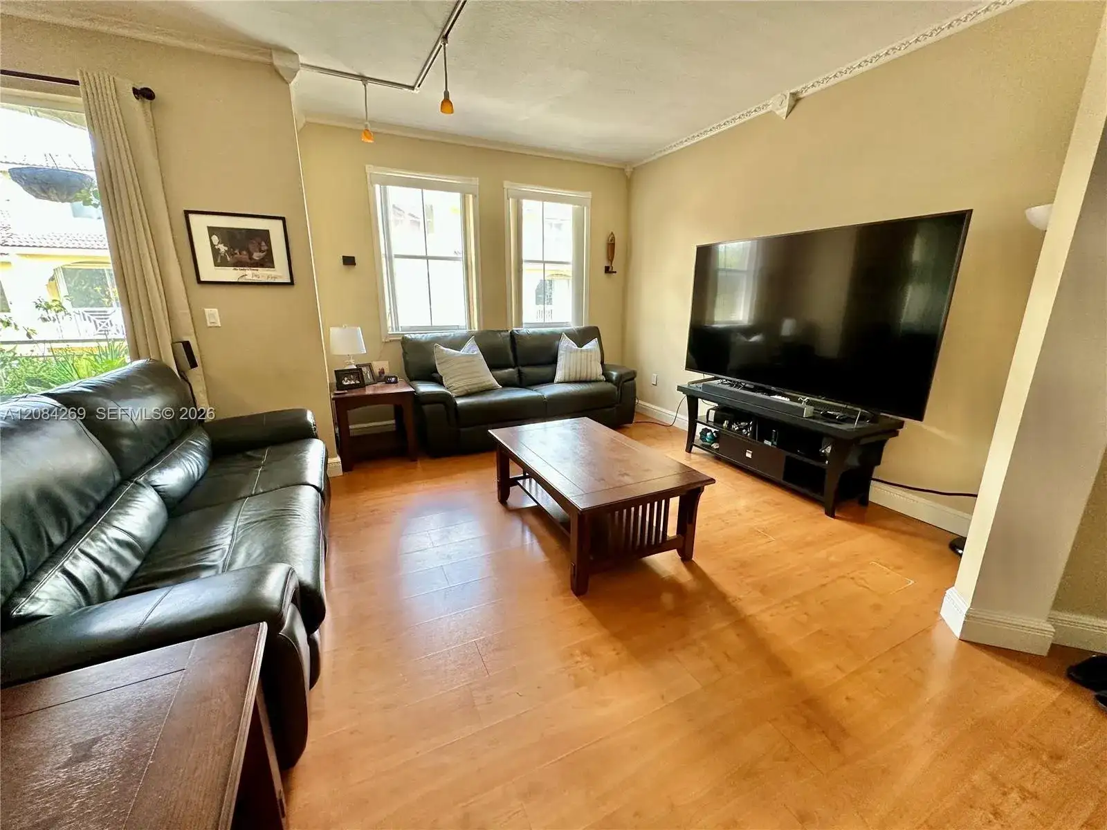 8866 W Flagler St # 206, Miami FL 33174 photo 4