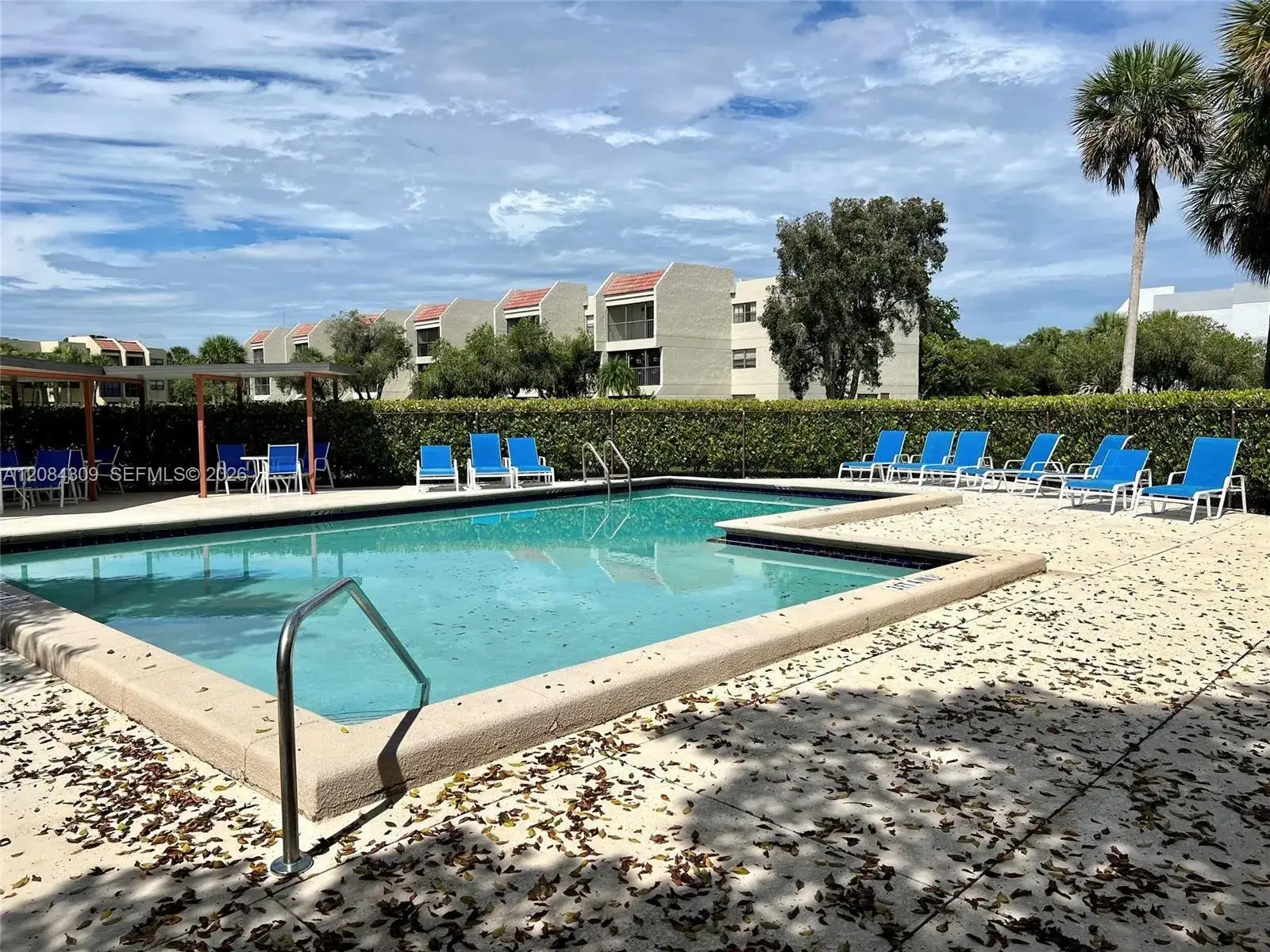 182 Lakeview Dr # 204, Weston FL 33326 photo 3