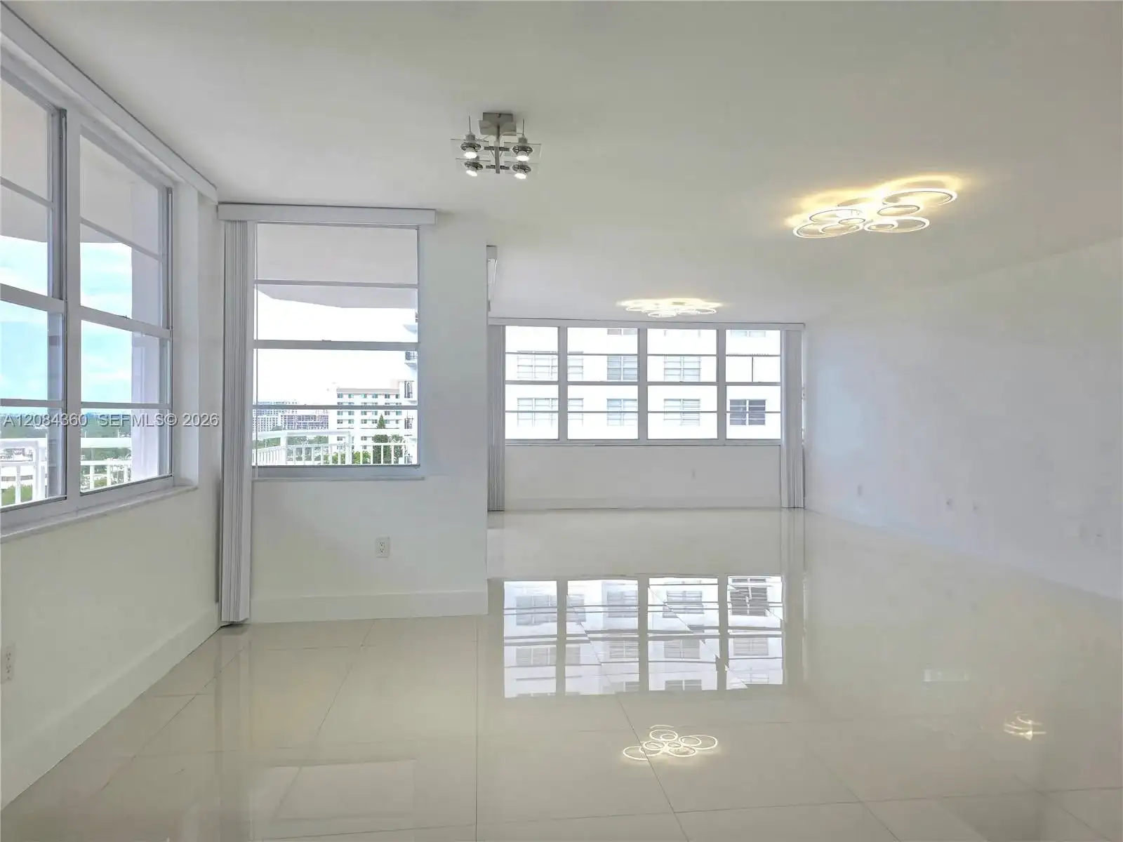 18051 Biscayne Blvd # 1204, Aventura FL 33160 photo 4