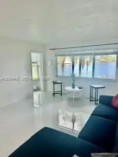 18901 NE 14th Ave # 104, Miami FL 33179 photo 2