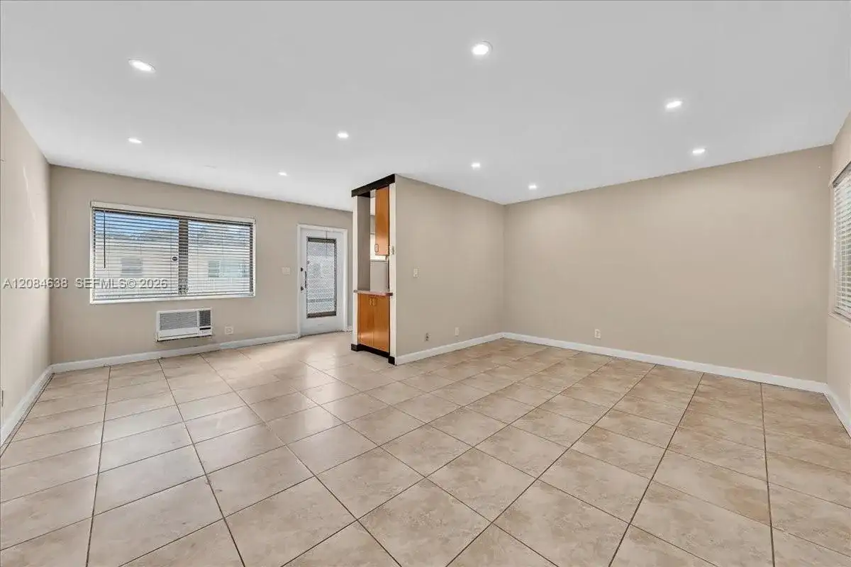 707 S 19th Ave # 9, Hollywood FL 33020 photo 4