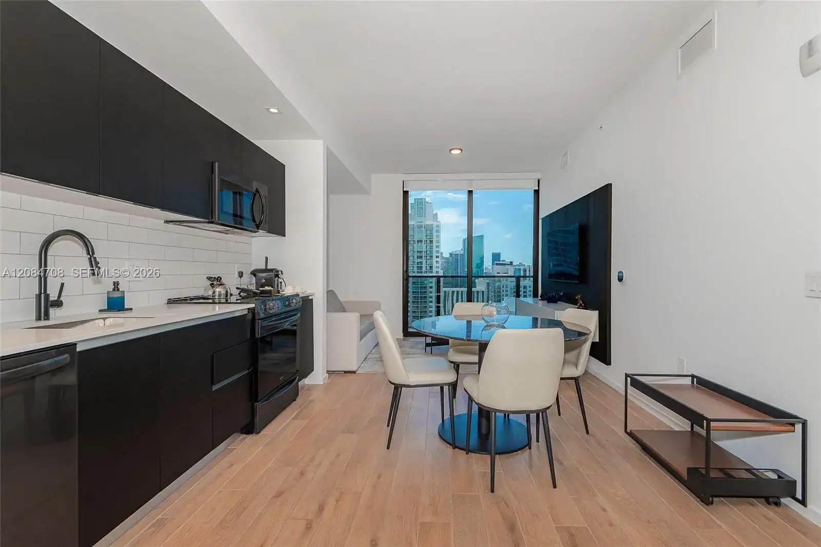 398 NE 5th St # 3417, Miami FL 33132 photo 5