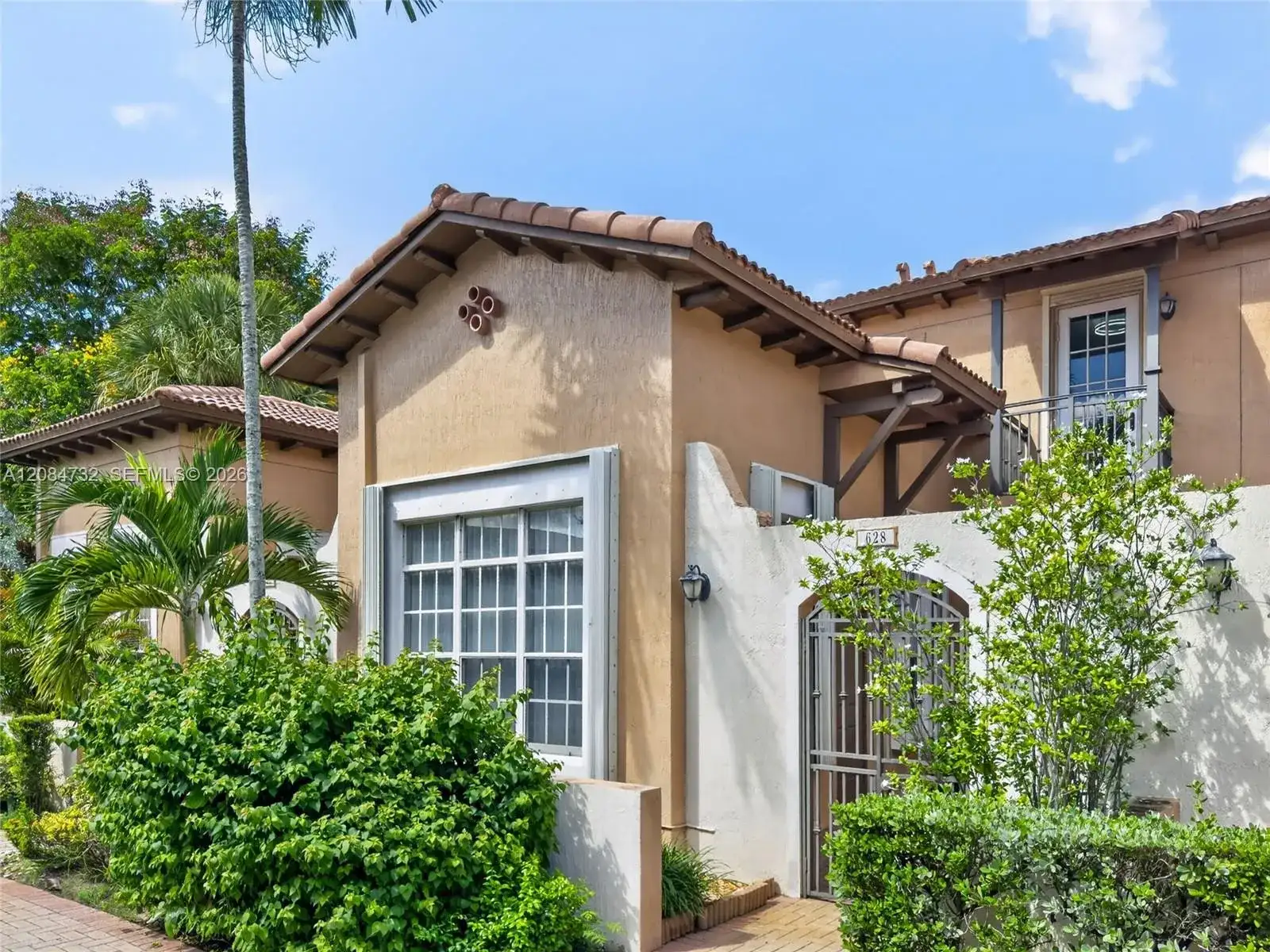 628 SW 147th Ter, Pembroke Pines FL 33027 photo 5