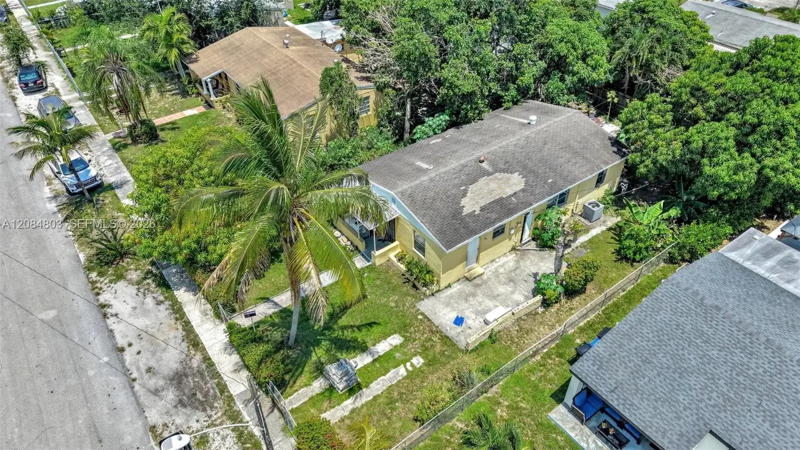 15601 NE 15th Ave, North Miami Beach FL 33162 photo 3