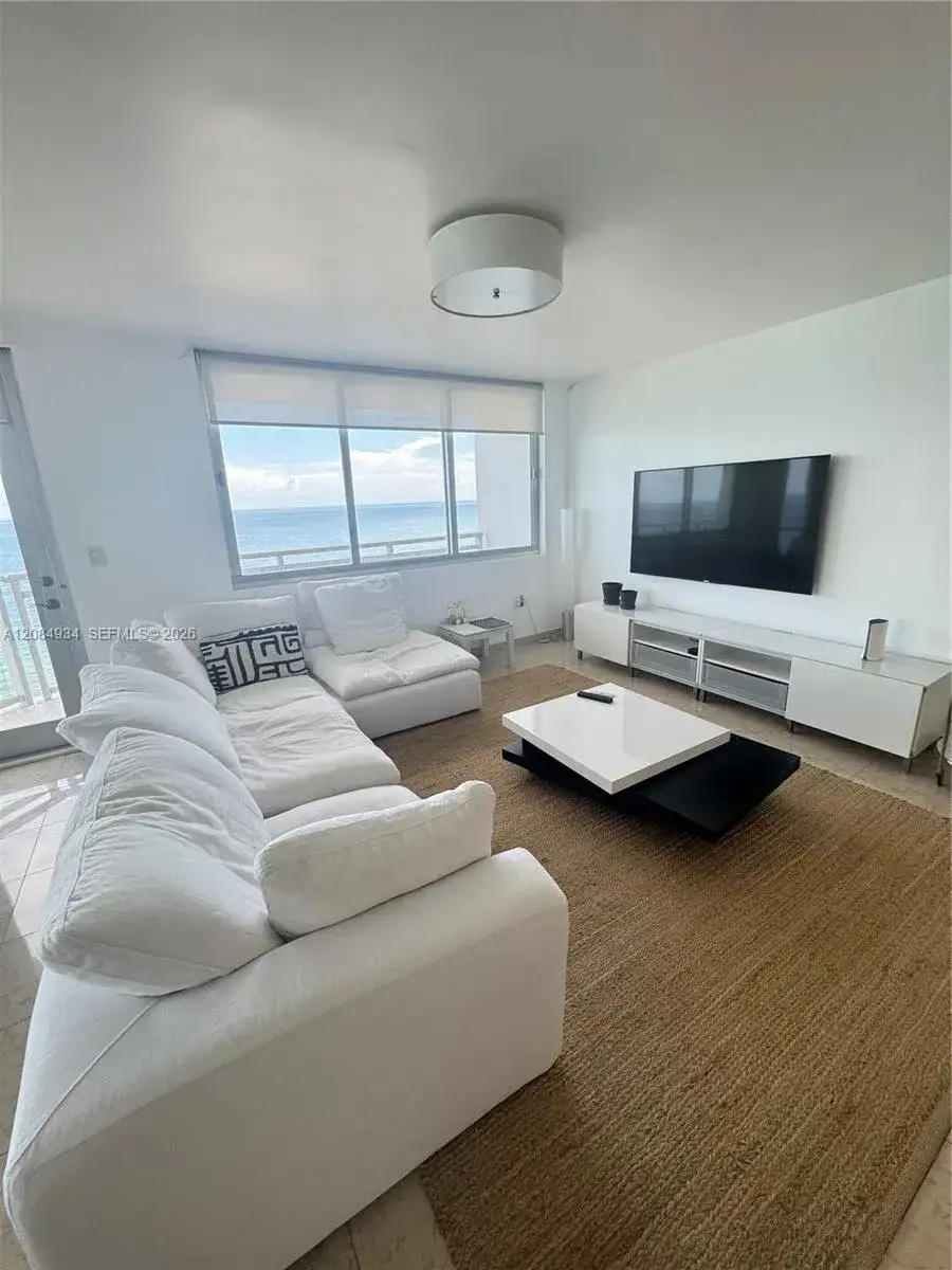 7135 SE Collins Ave # 1806, Miami Beach FL 33141 photo 3