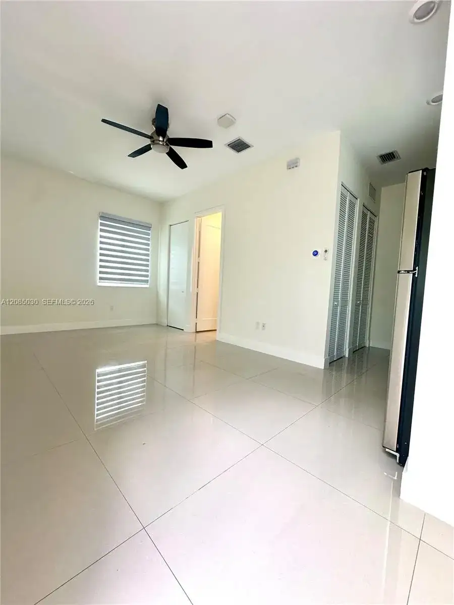 6681 NW 104 AVE, Doral FL 33178 photo 3