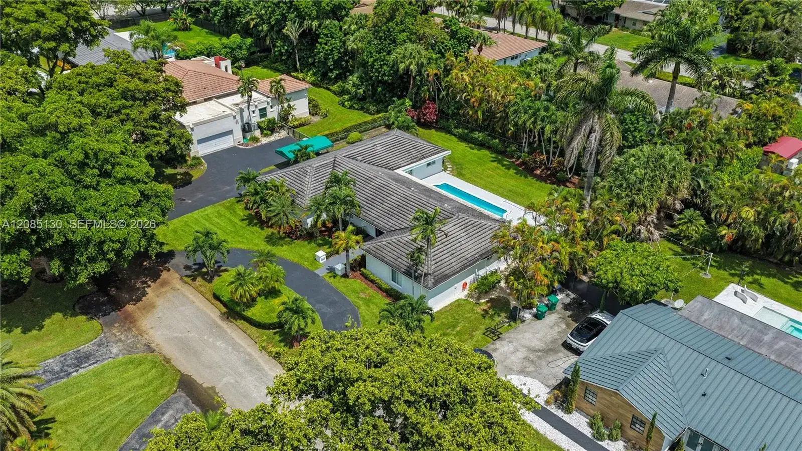 15305 SW 78th Ct, Palmetto Bay FL 33157 photo 2