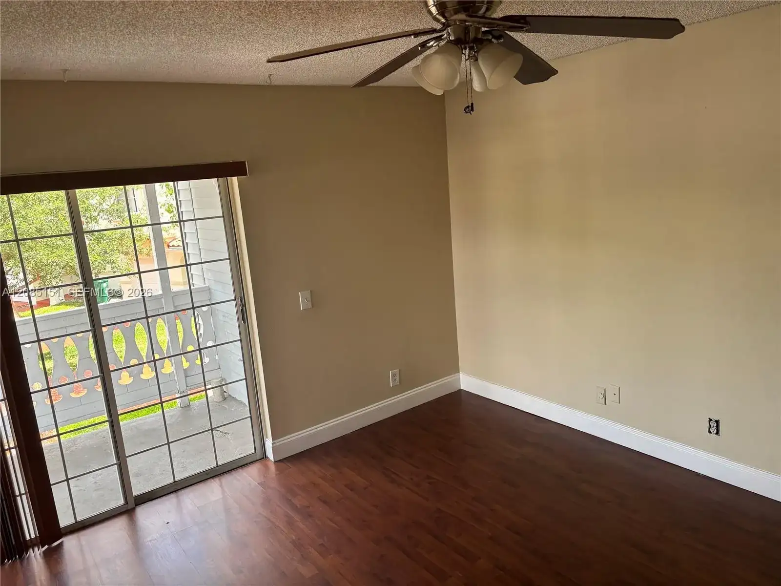 10521 Mahogany Key Cir # 204, Miami FL 33196 photo 2