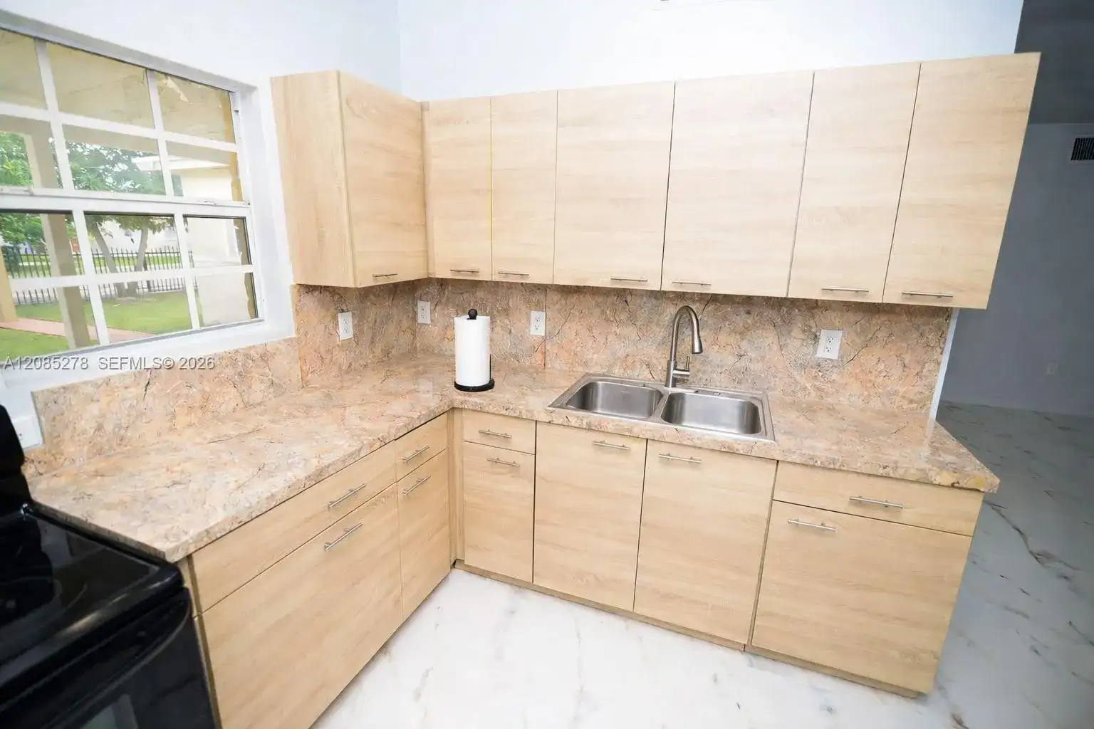 298 NW 104th St, Miami FL 33150 photo 2