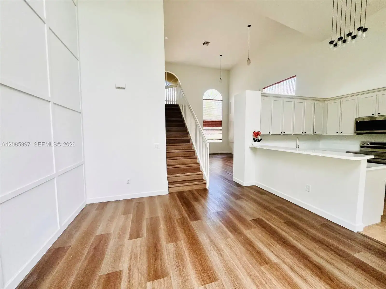 1261 NE 37th Pl, Homestead FL 33033 photo 5
