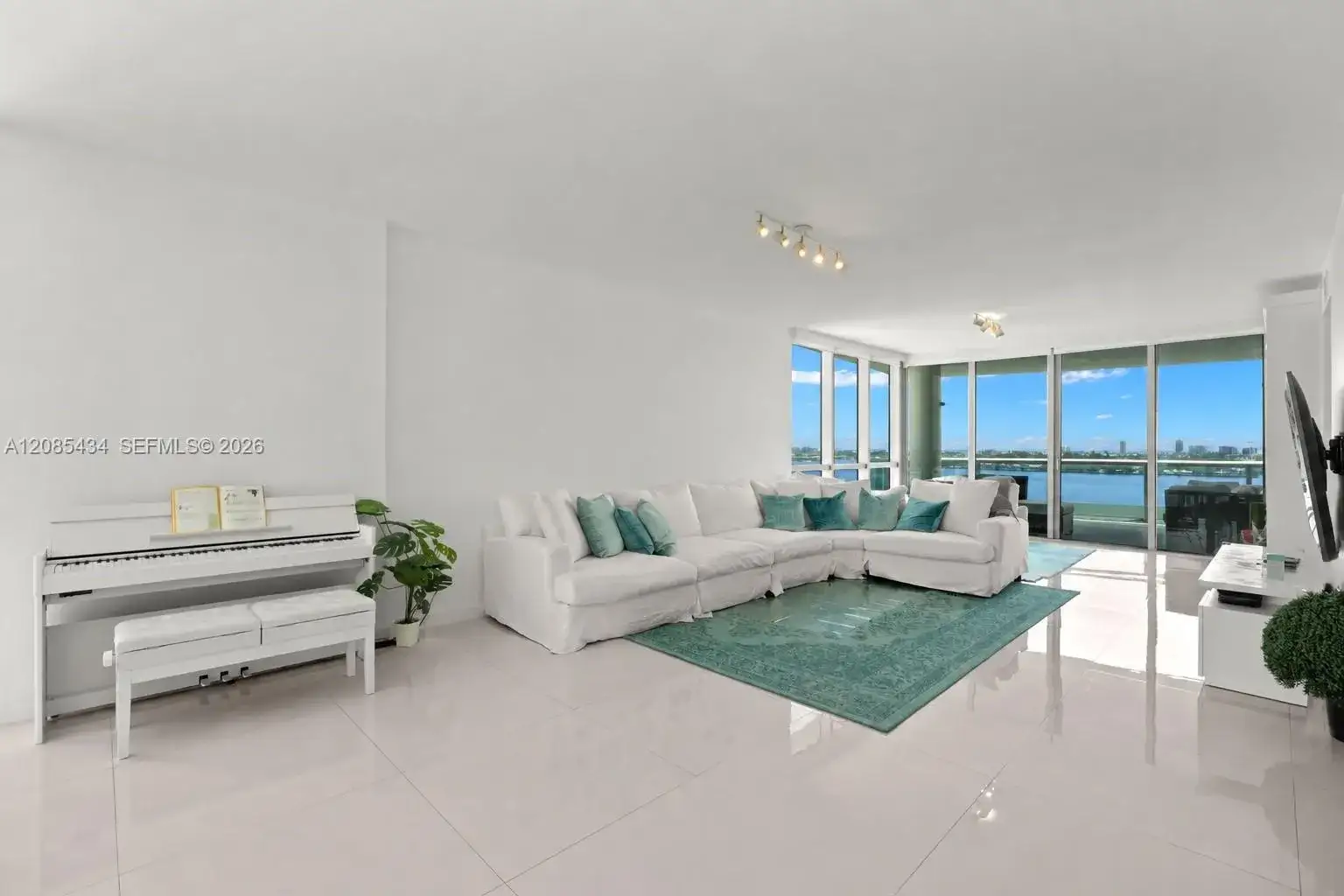 7935 East Dr # 1401, North Bay Village FL 33141 photo 2