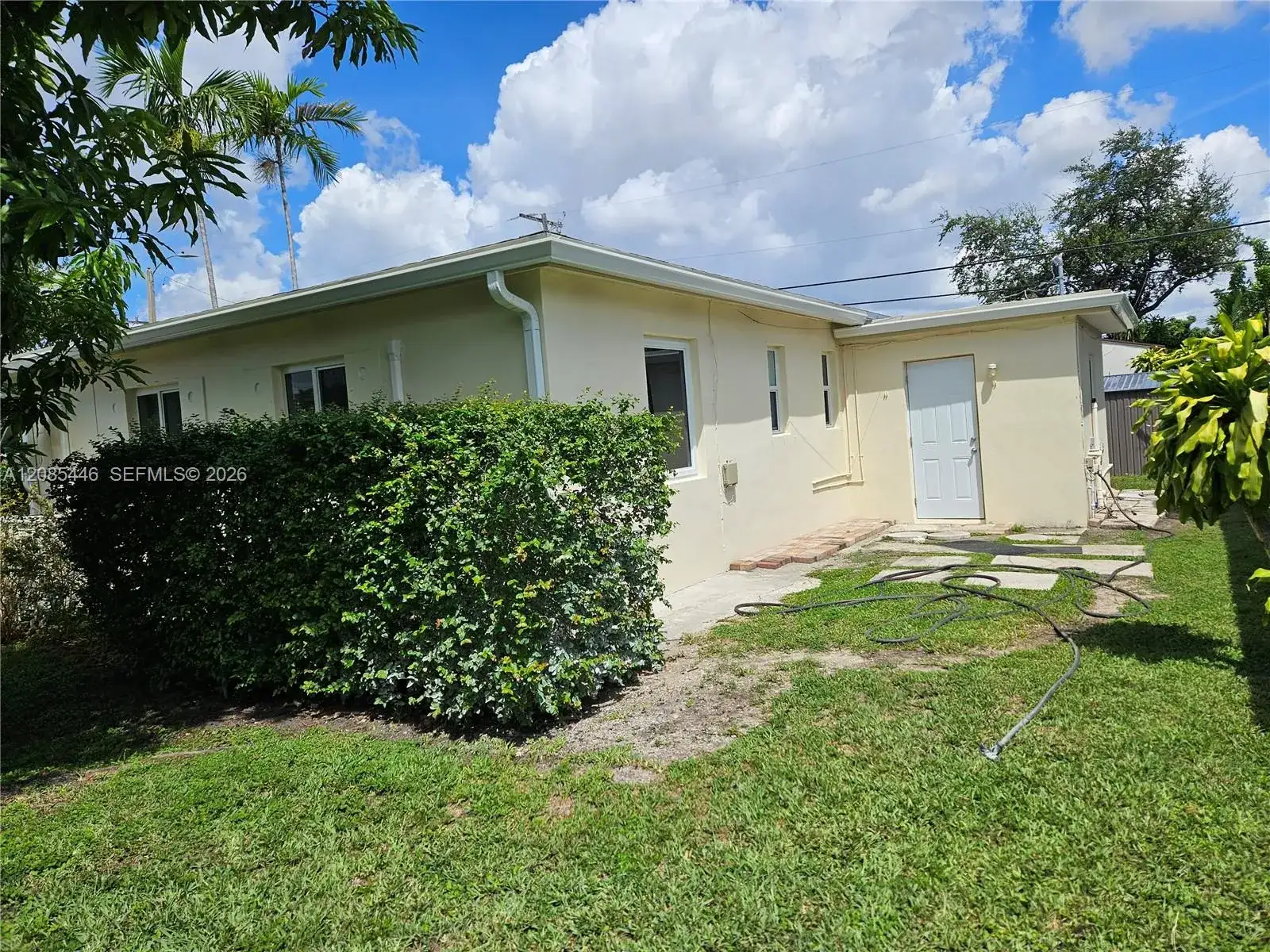 145 SW 60th Ct, Miami FL 33144 photo 5