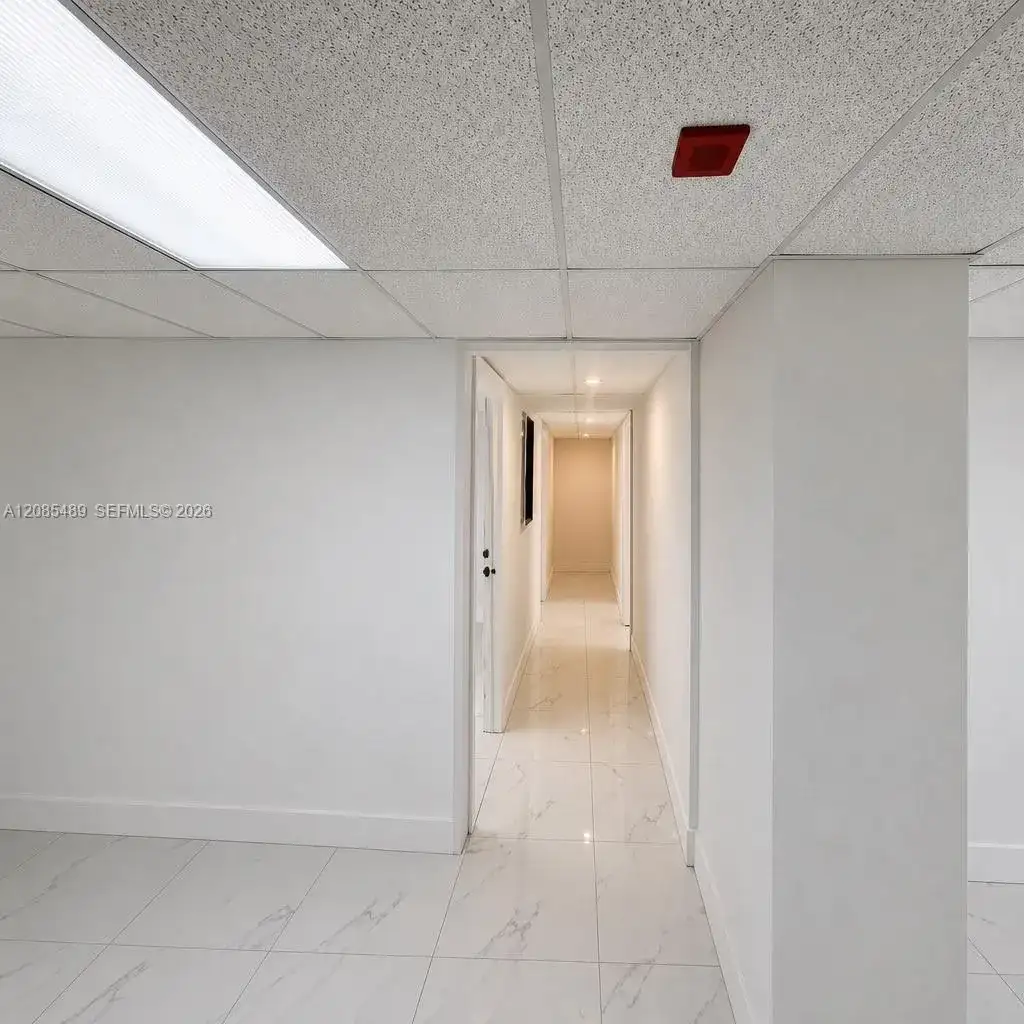 13499 Biscayne Blvd, North Miami FL 33181 photo 4