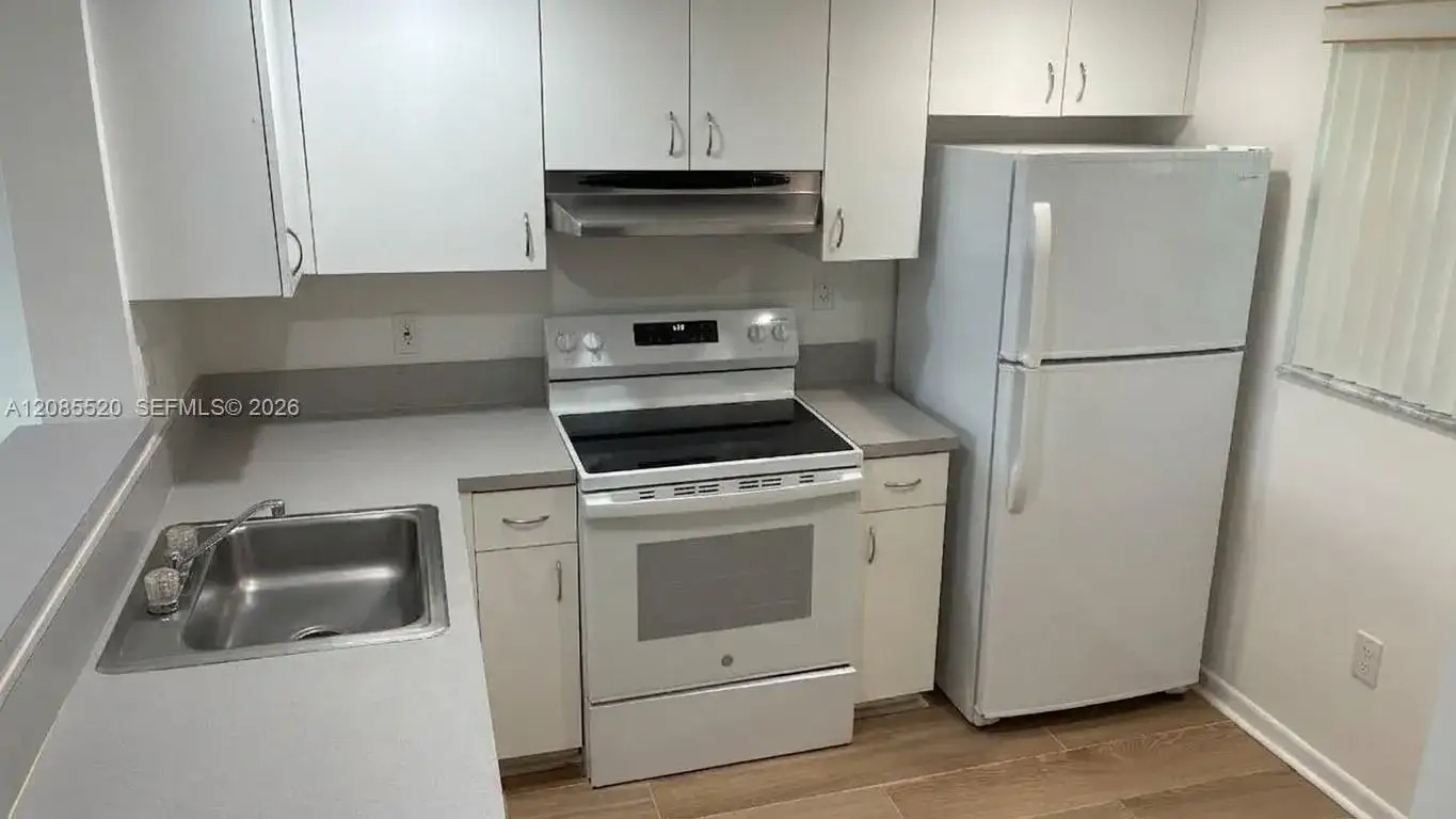 10815 SW 112th Ave # 311, Miami FL 33176 photo 3