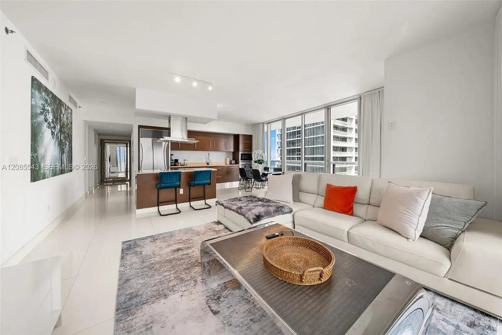 485 Brickell Ave # 4410, Miami FL 33131 photo 2