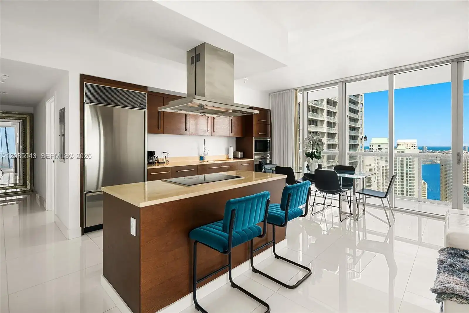 485 Brickell Ave # 4410, Miami FL 33131 photo 3