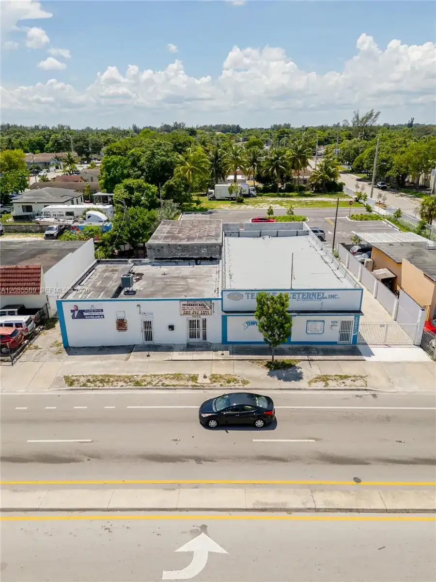 10822-10836 NW 7th Ave, Miami FL 33168 photo 2