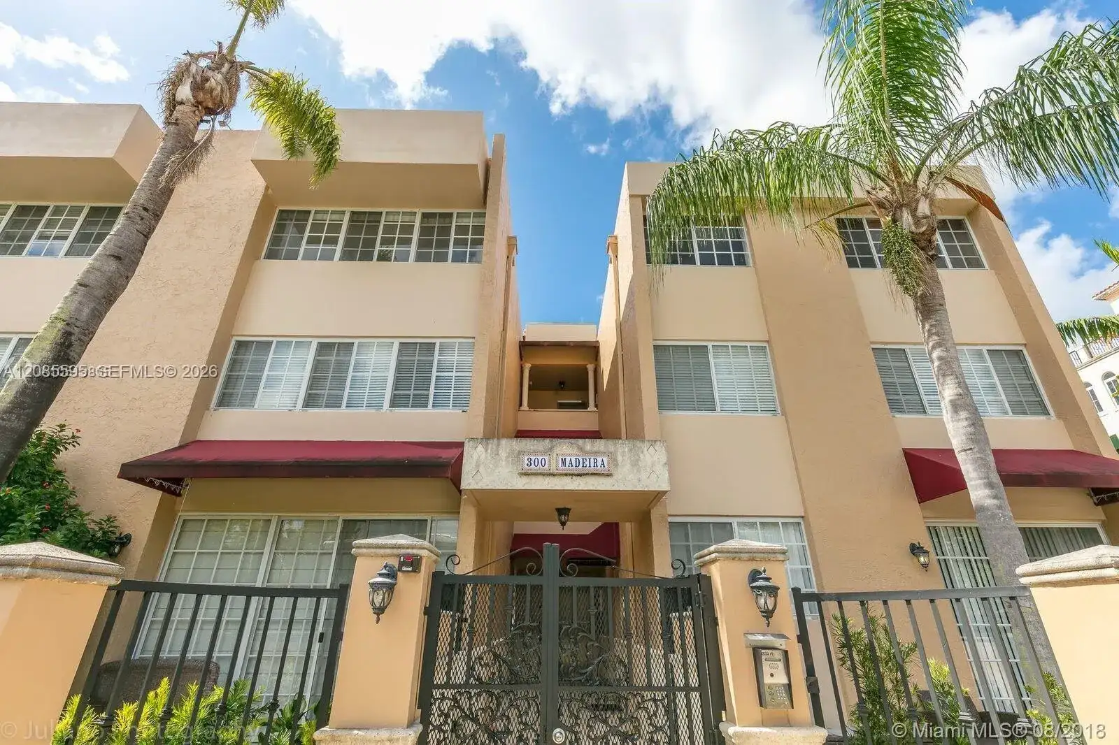 300 Madeira Ave # 304, Coral Gables FL 33134 photo 4