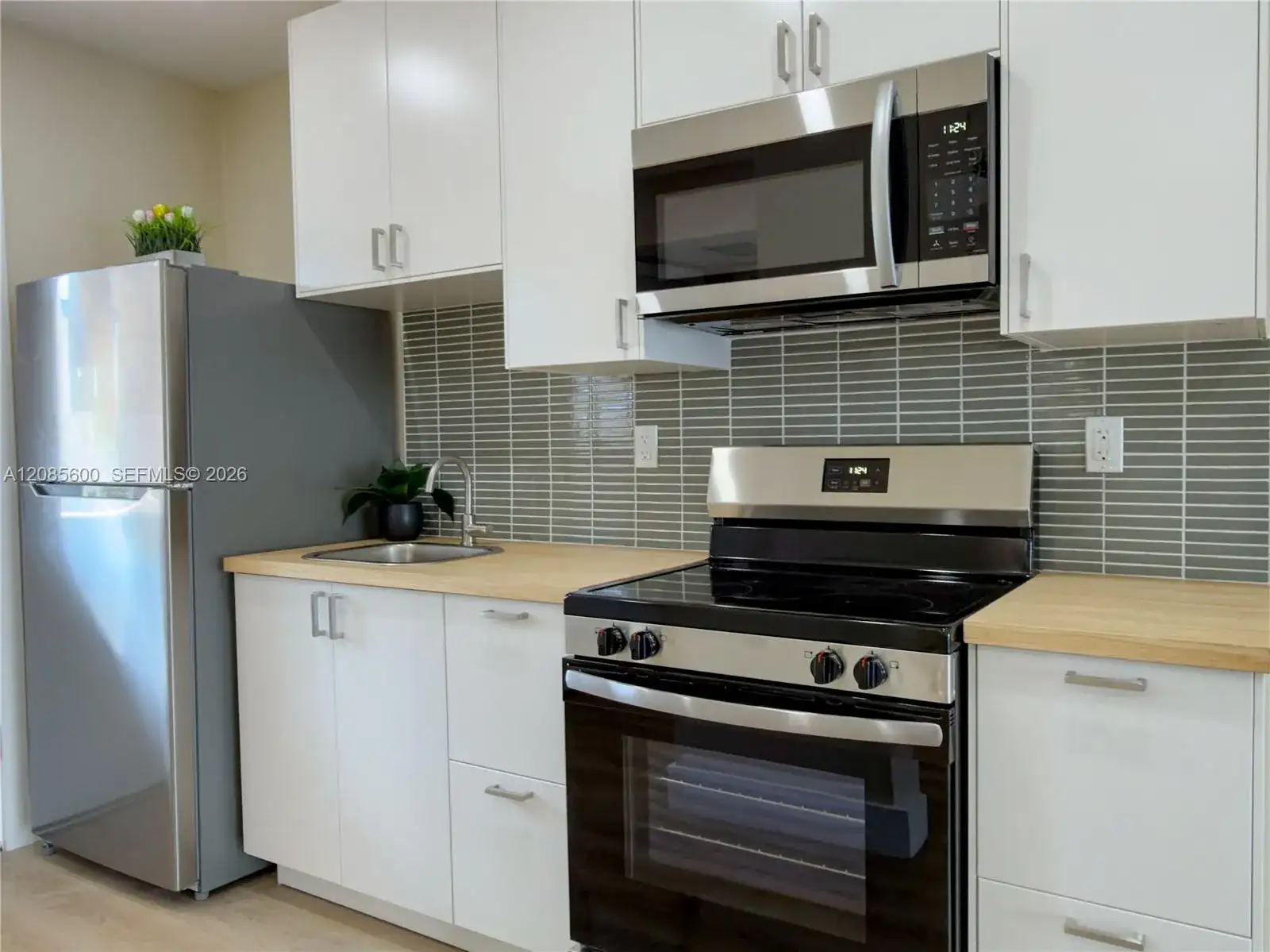 2949 Point East Dr # B304, Aventura FL 33160 photo 3
