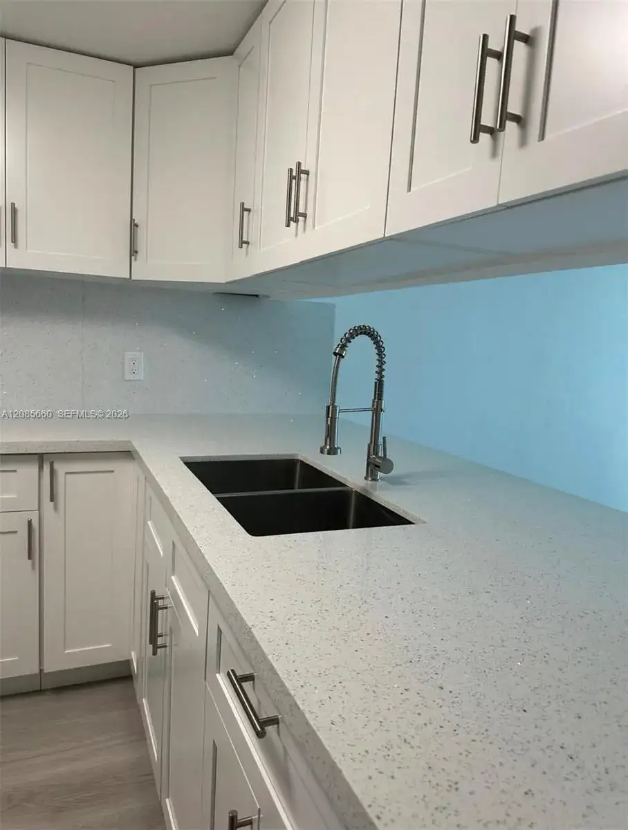 9125 SW 77th Ave # 504, Miami FL 33156 photo 4