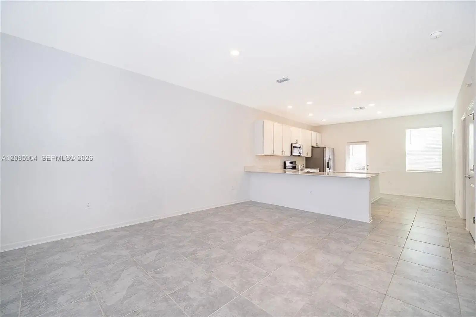 6092 Peaceful Park Way, Clermont FL 34714 photo 4