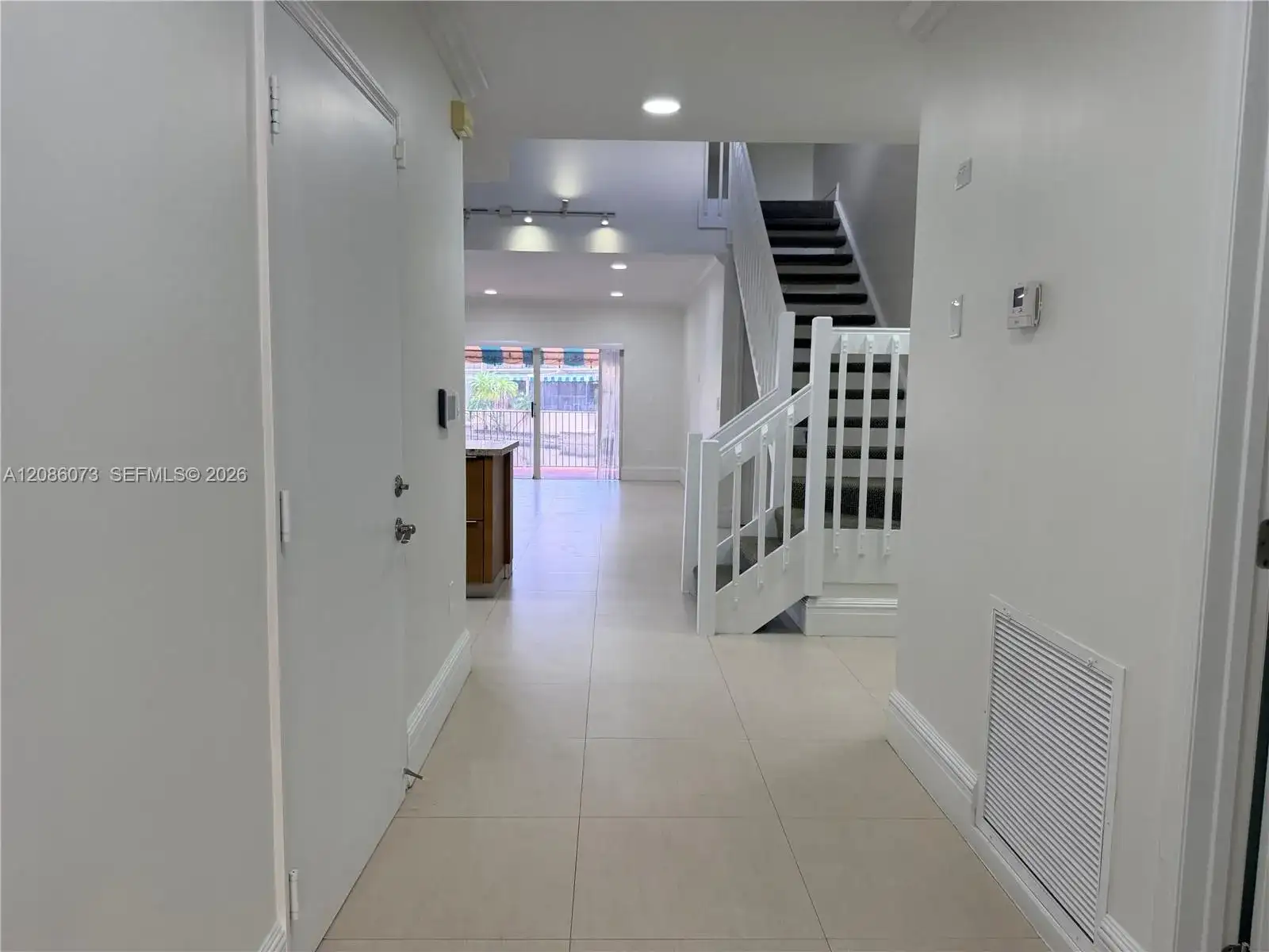 8449 Ardoch Rd # 8449, Miami Lakes FL 33016 photo 4