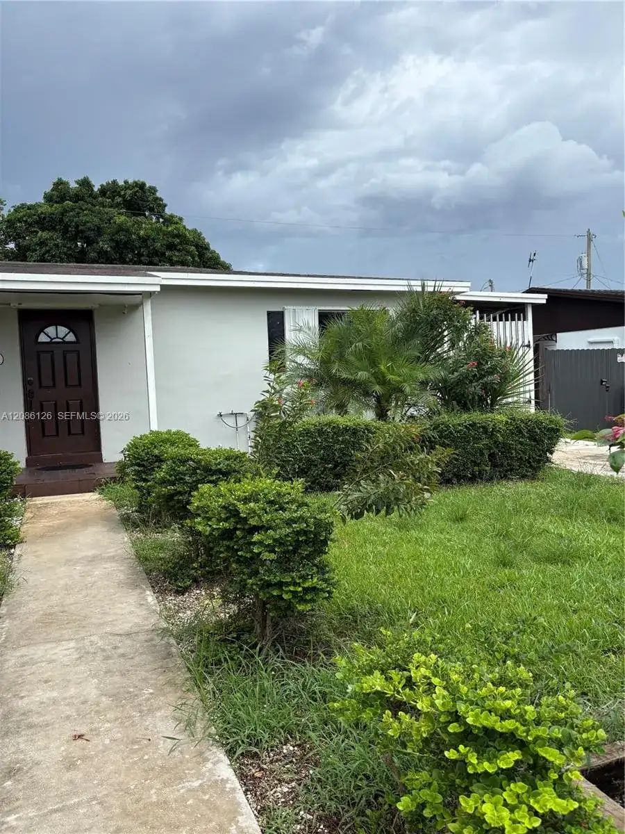 1561 NW 8th Ter # 1561, Homestead FL 33030 photo 4