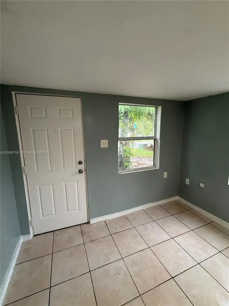 309 N 17th St, Fort Pierce FL 34950 photo 4