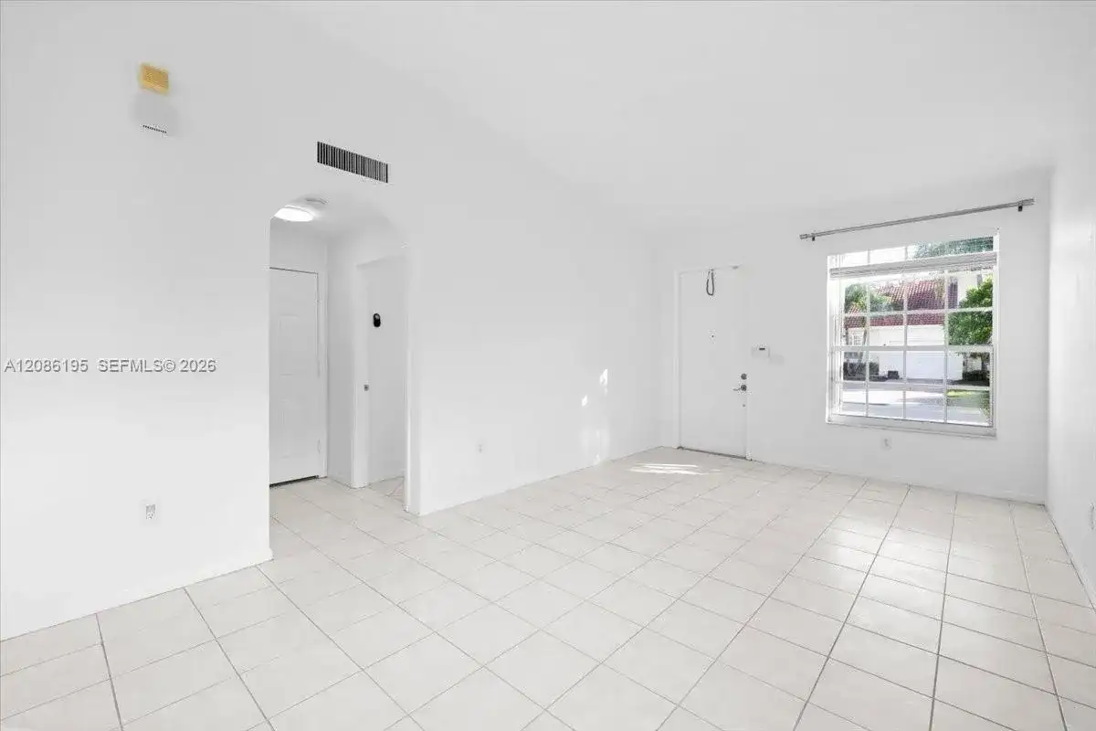 18660 SW 28th Ct, Miramar FL 33029 photo 5