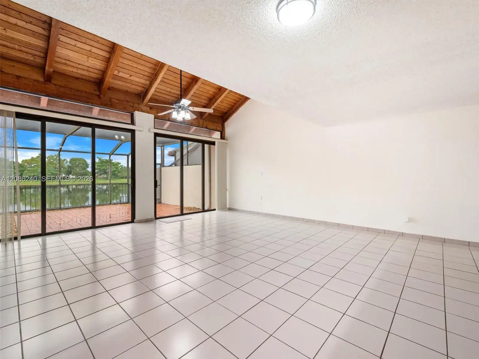 1424 SW 131st Place Cir E, Miami FL 33184 photo 3