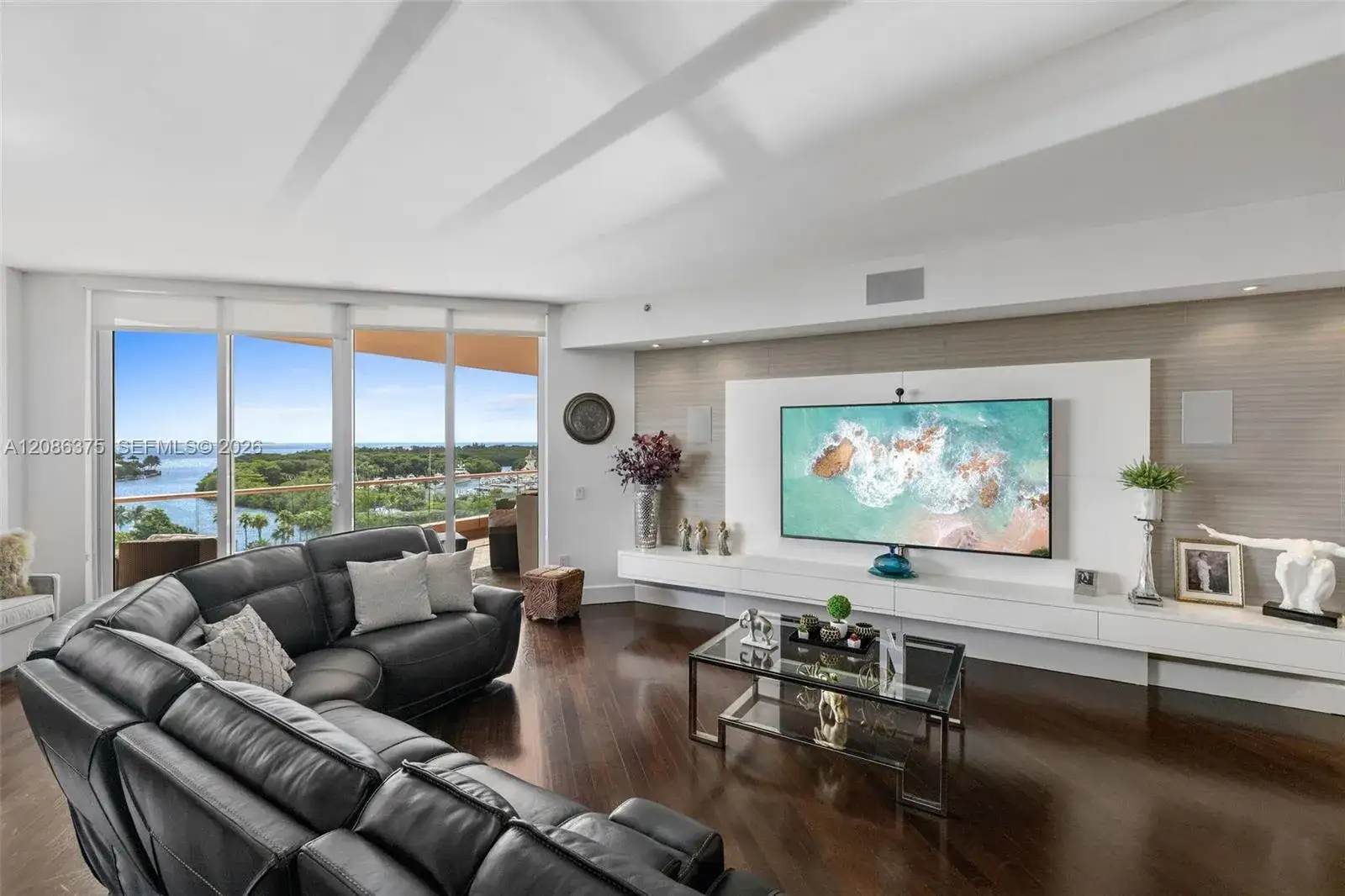 60 Edgewater Dr # 9D, Coral Gables FL 33133 photo 5