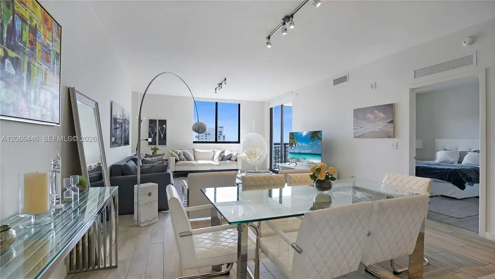 999 SW 1st AVE # 2313, Miami FL 33131 photo 5