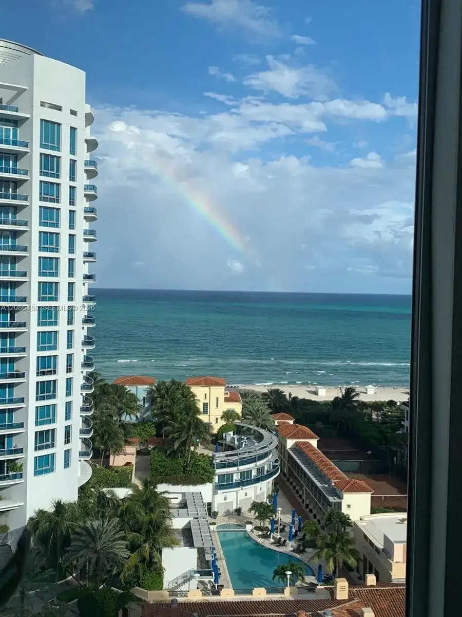 5900 Collins Ave # 1606, Miami Beach FL 33140 photo 2