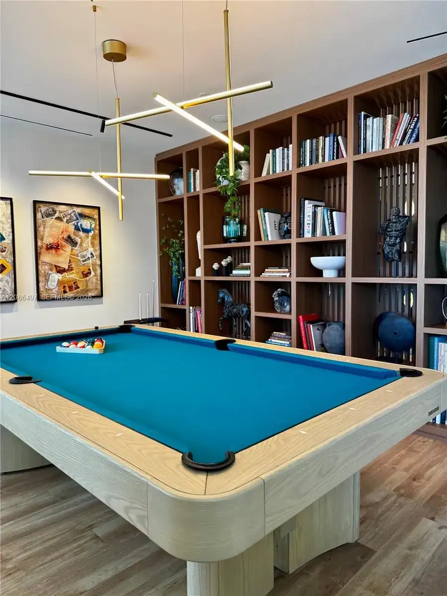 1400 Biscayne Blvd # 2105, Miami FL 33132 photo 5