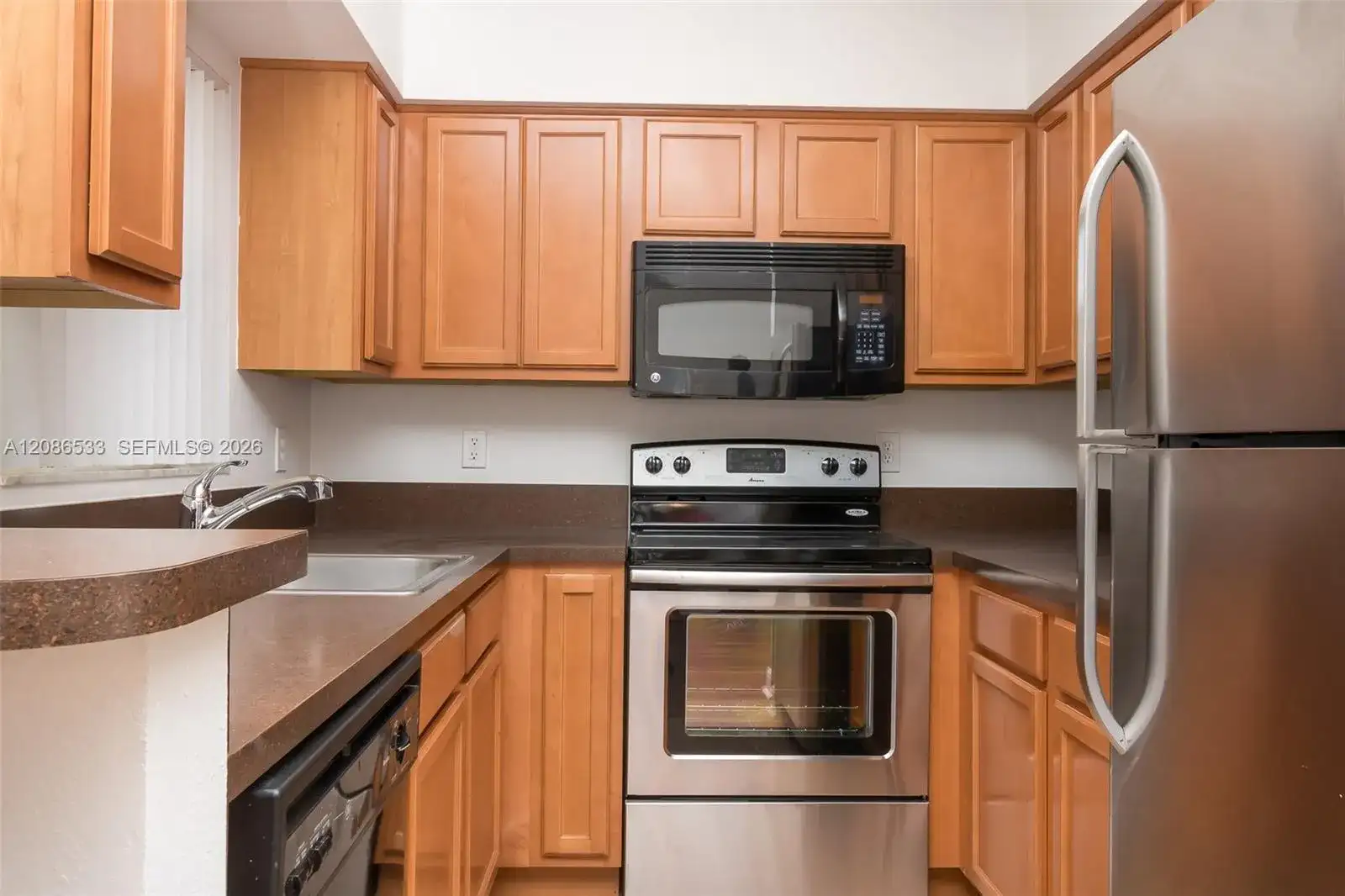 7680 Westwood Dr # 831, Tamarac FL 33321 photo 2