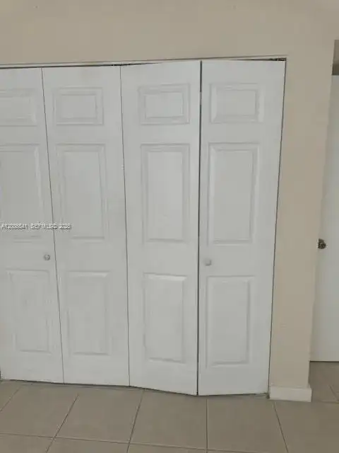 9310 Fontainebleau Blvd # 312, Miami FL 33172 photo 5