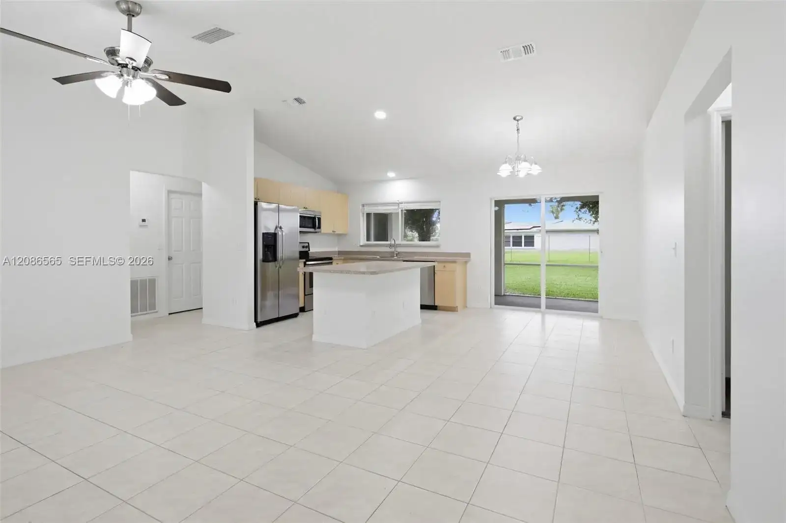 1668 SE Nancy Ln, Port St. Lucie FL 34983 photo 3