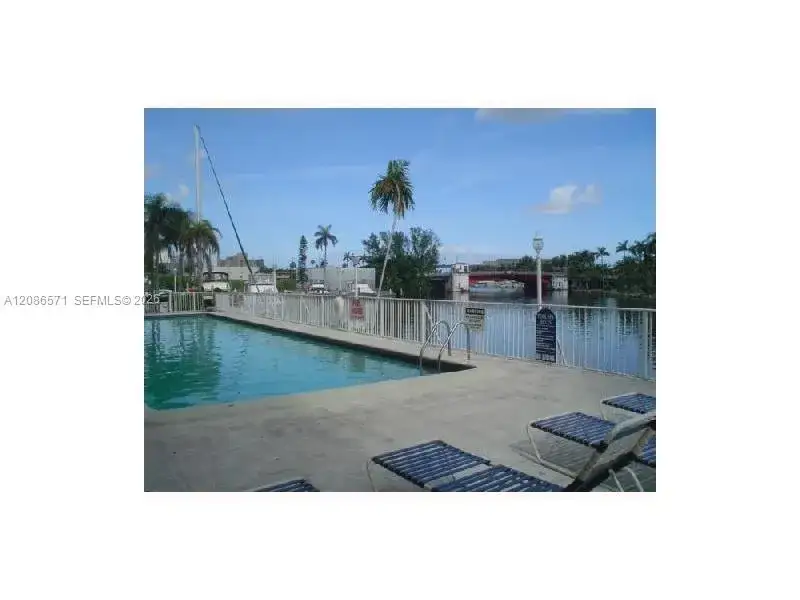 1740 NW N River Dr # 117, Miami FL 33125 photo 2