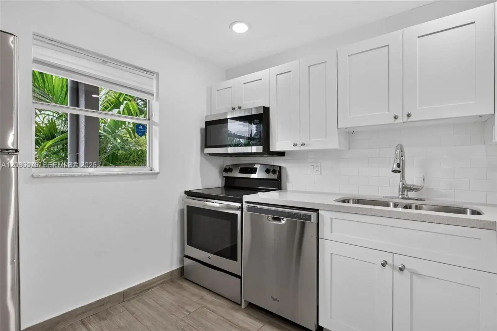 2980 Riverside Dr # 3, Coral Springs FL 33065 photo 3