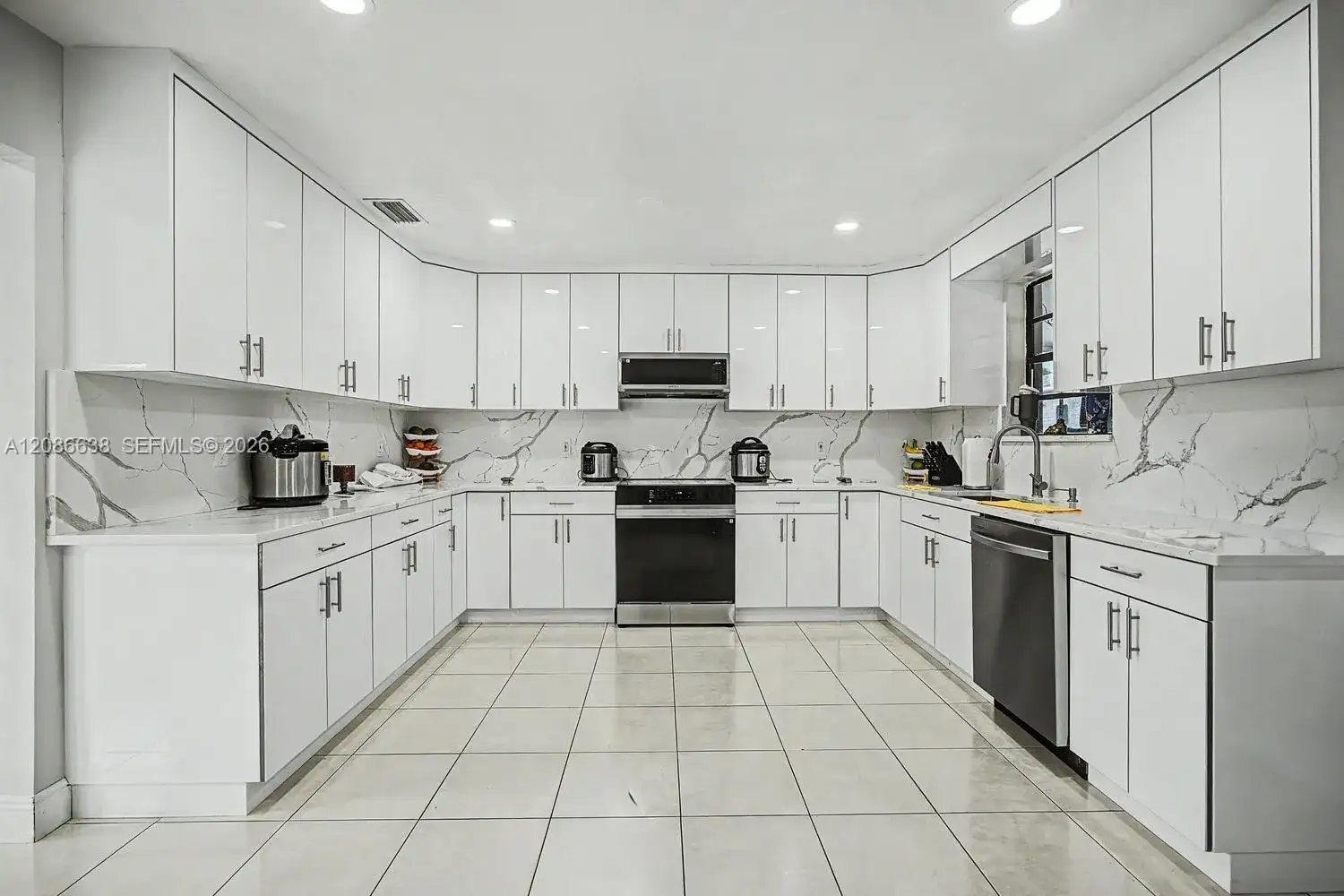 17330 SW 302nd St, Homestead FL 33030 photo 4