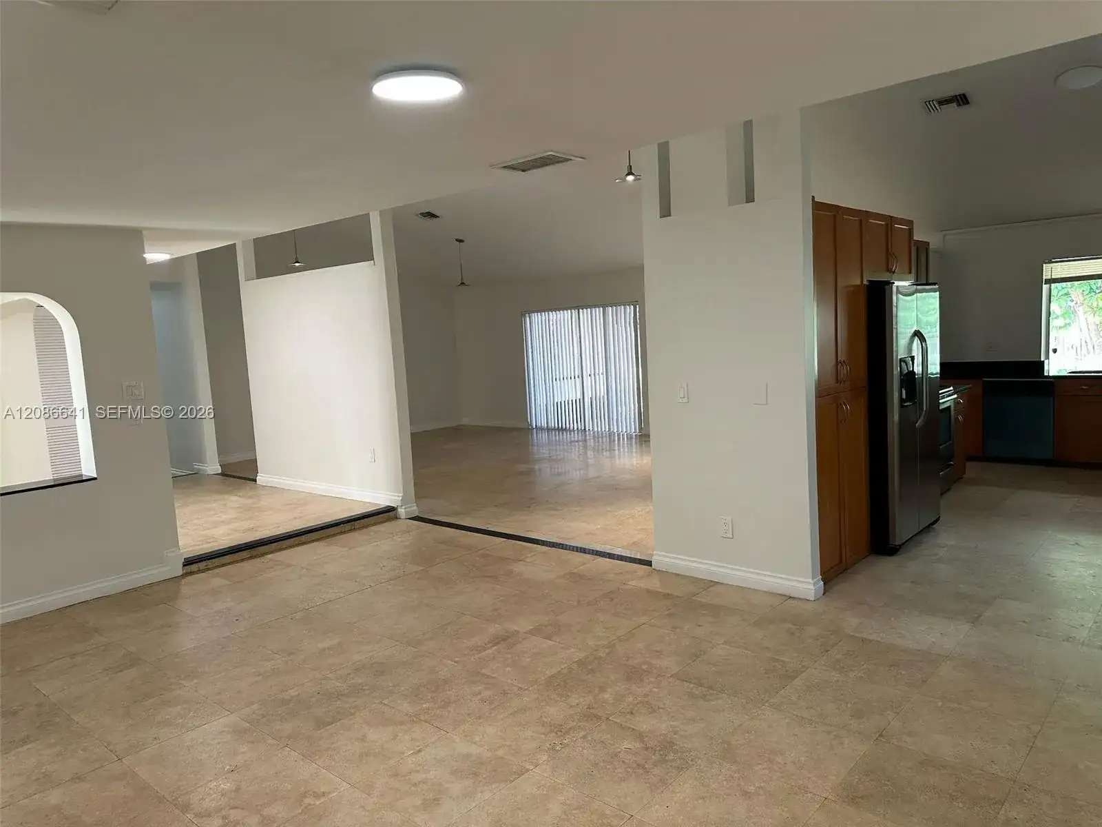 20605 NE 9th Ct # 20605, Miami FL 33179 photo 4