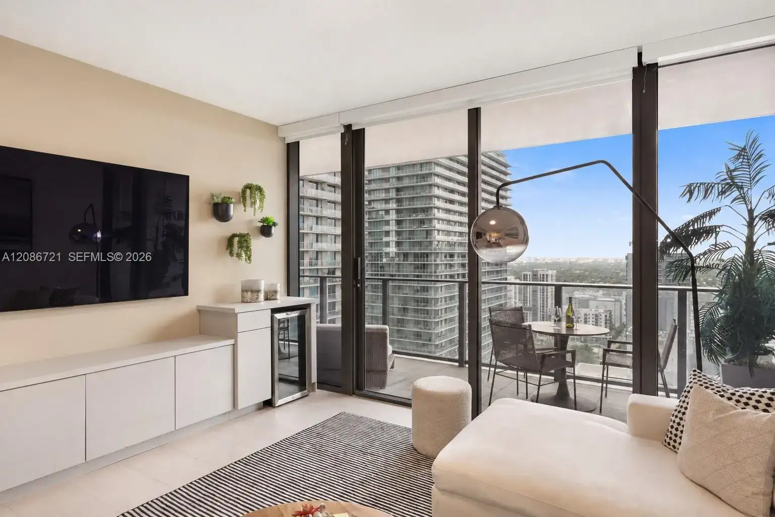 1000 Brickell Plaza # 2704, Miami FL 33131 photo 3